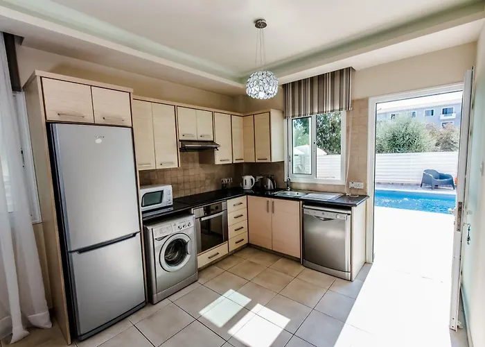 Timotheos Villa Protaras