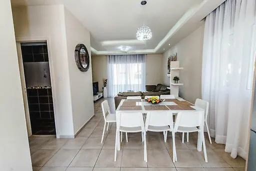 빌라 Timotheos 프로타라스