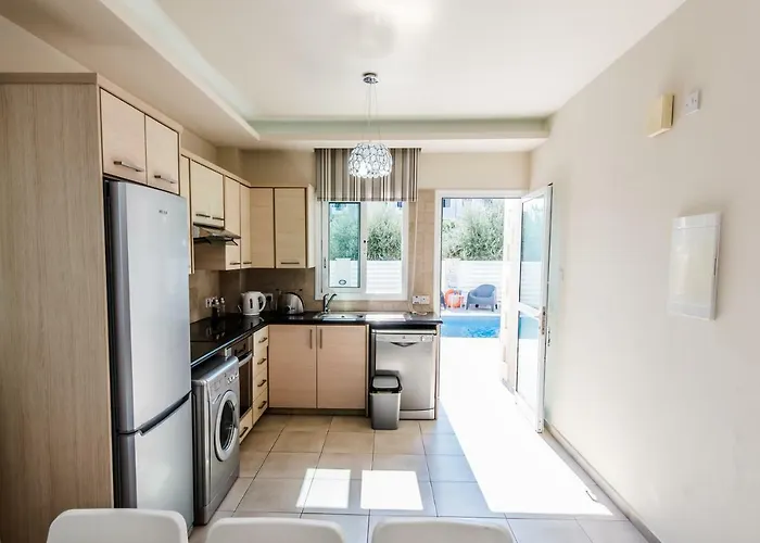 Timotheos * Protaras